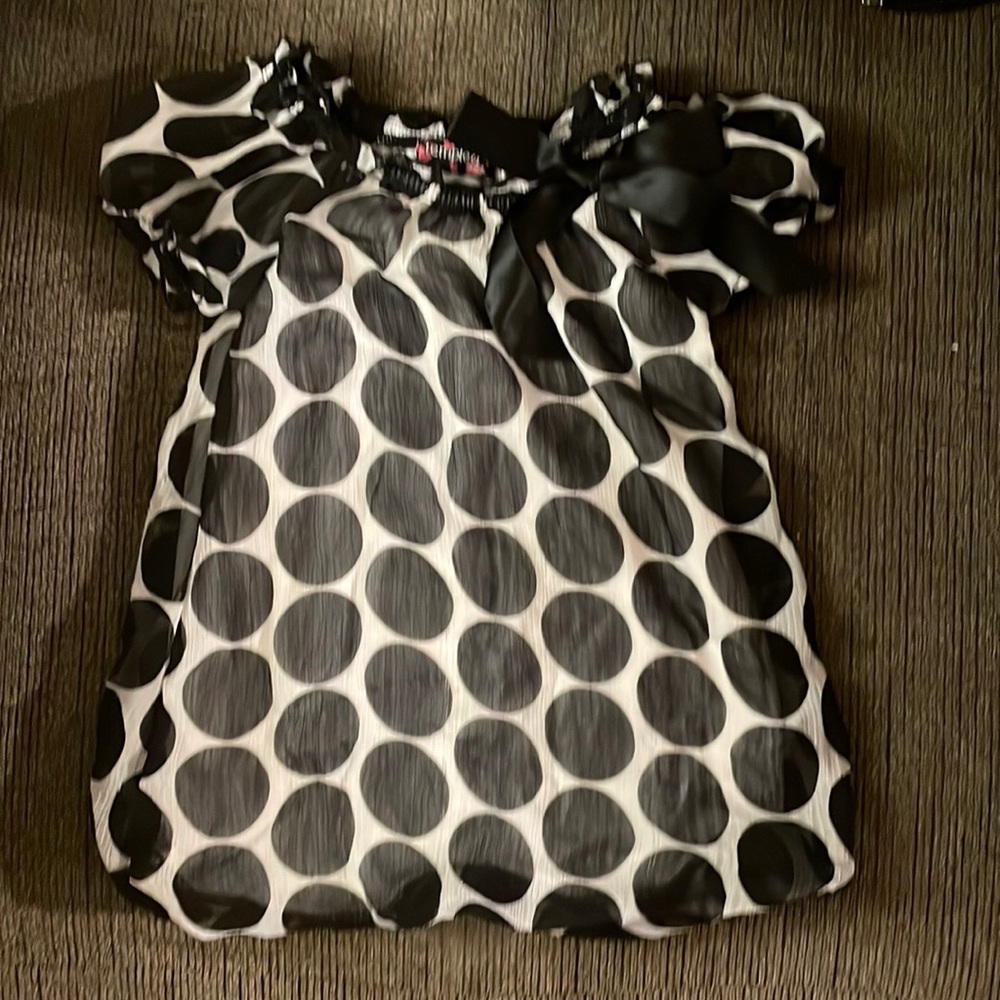 Girls 2t tempted girls black white polka dot dress adorable excellent condition